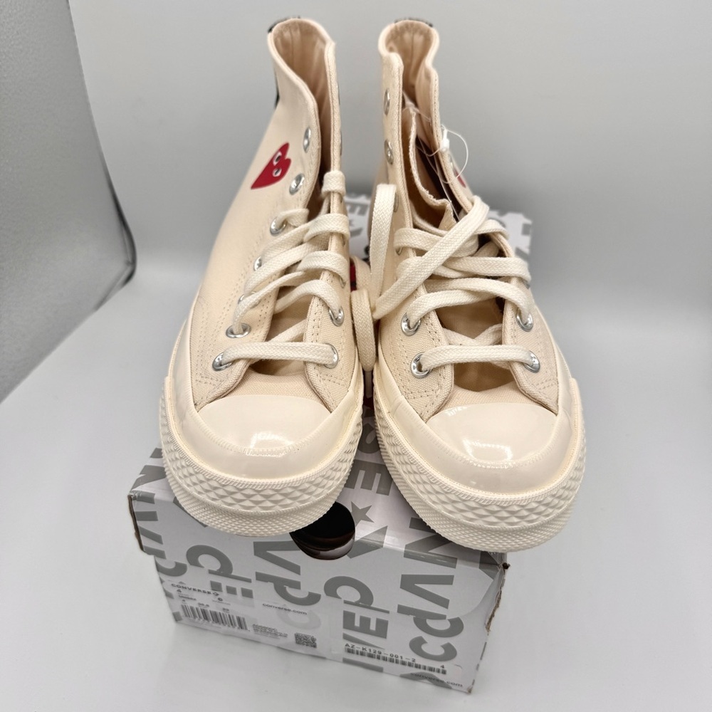 NWT Commes Des Garçons CDG Play Converse High Top Chuck 70 Heart Sneakers Cream - Picture 12 of 16